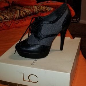 Lauren Conrad Oxford Heels